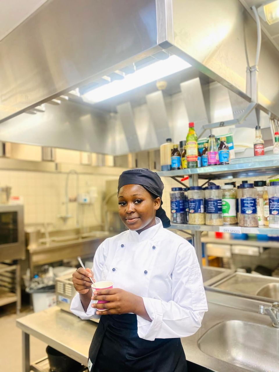 We Make Working Abroad Easy